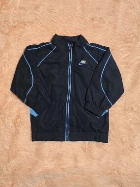 Vintage Kids Nike Jacket Size:5